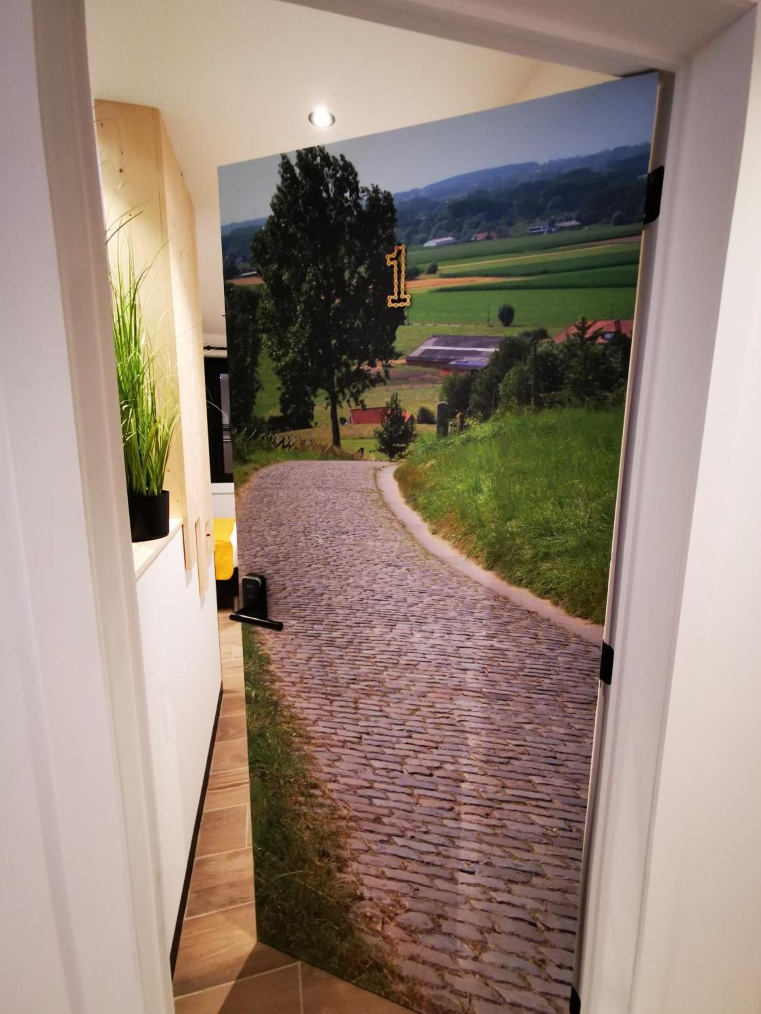 Apres-Velo Bed & Breakfast Brakel Bagian luar foto
